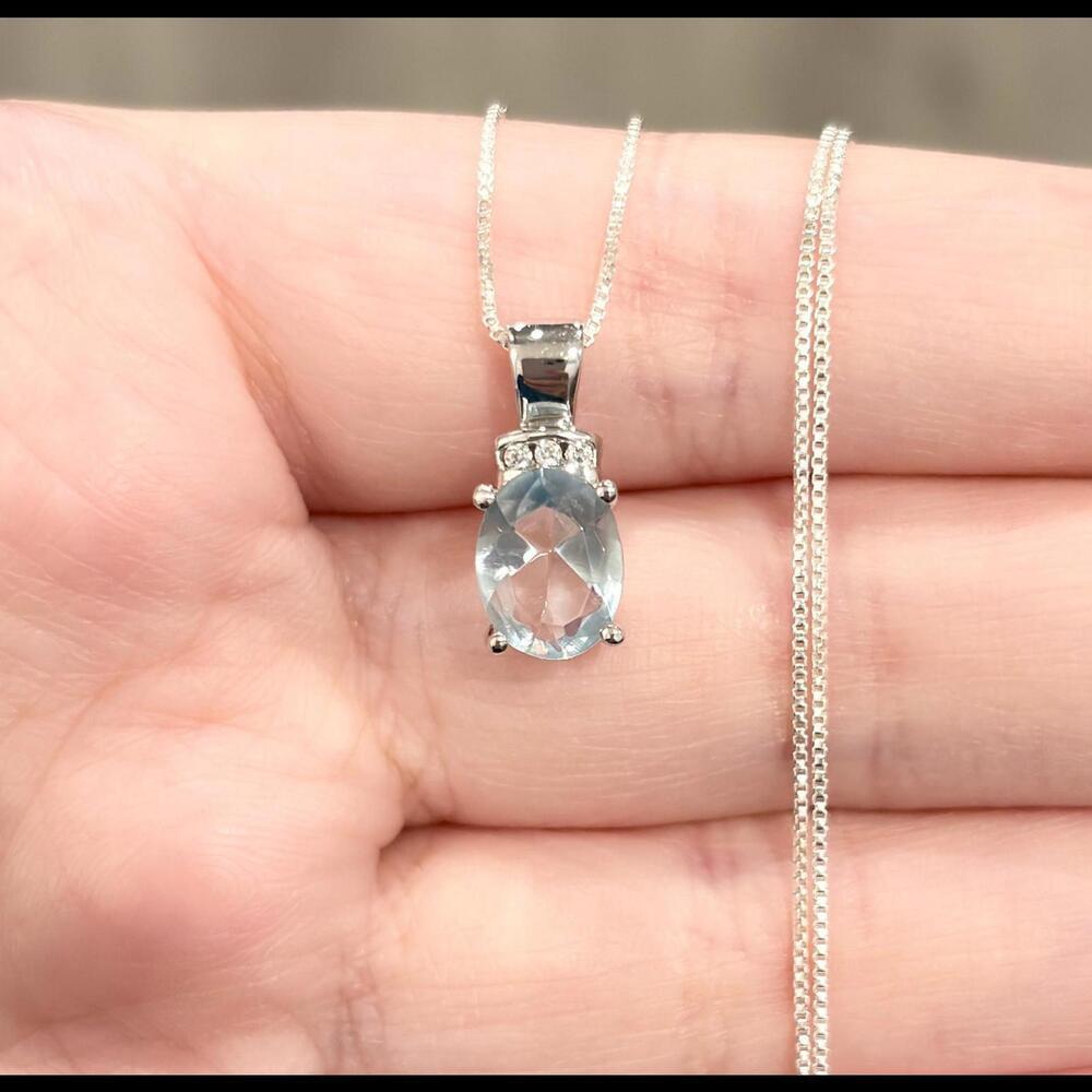 Blue Cubic Zirconia Pendant: Small light blue 10K solid white gold solit… - Picture 2 of 10